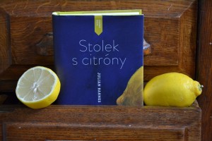 Stolek s citrony